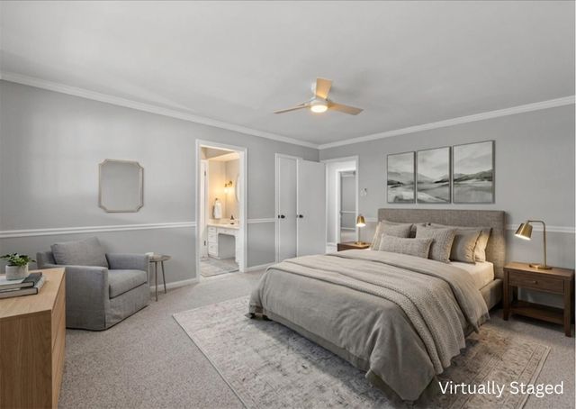 606 Forest Lake Drive, Seabrook, TX 77586