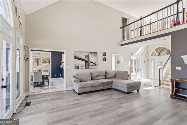 3955 Pucketts Road, Snellville, GA 30039