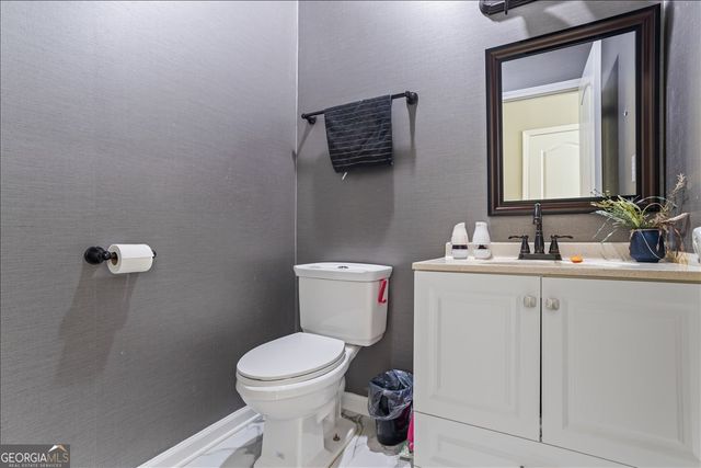 3955 Pucketts Road, Snellville, GA 30039