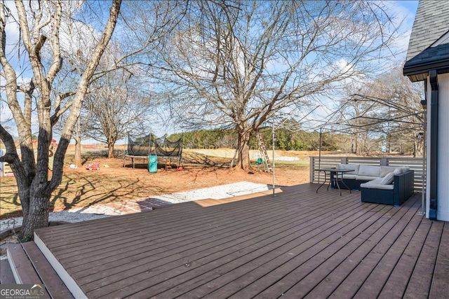 3955 Pucketts Road, Snellville, GA 30039