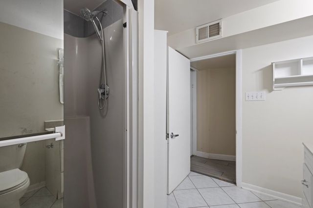 1907 Suffolk Avenue, Westchester, IL 60154