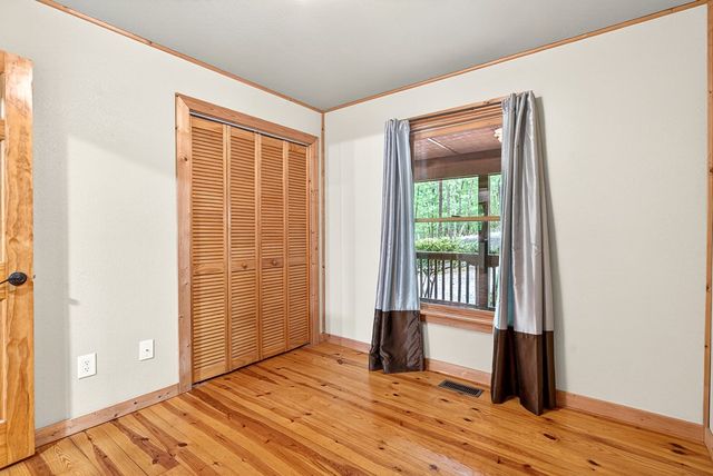 160 Acadia Drive, Ellijay, GA 30540