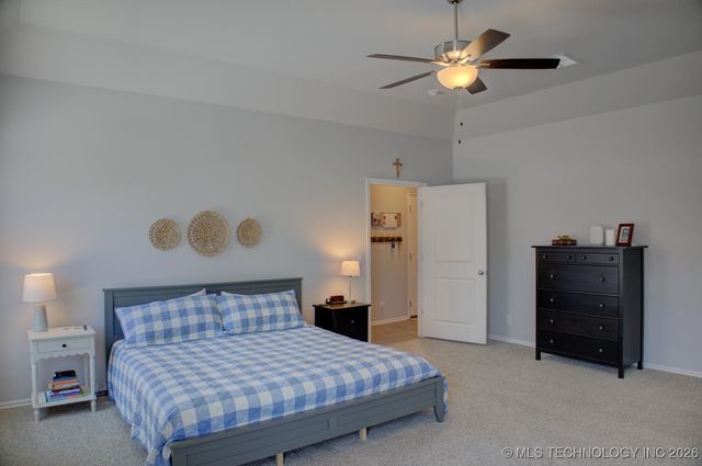 814 E Honolulu Place, Broken Arrow, OK 74012