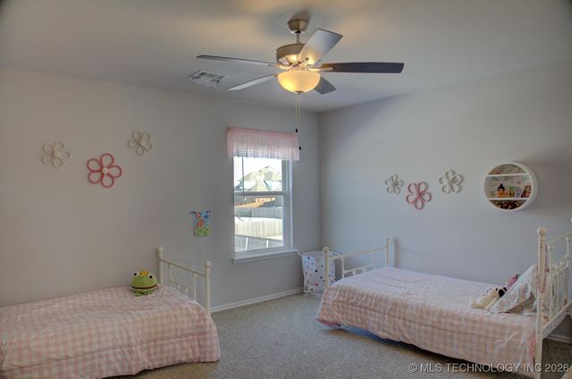 814 E Honolulu Place, Broken Arrow, OK 74012