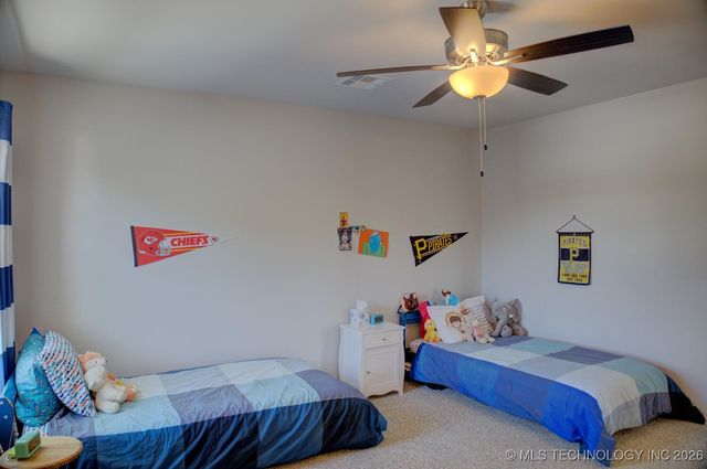 814 E Honolulu Place, Broken Arrow, OK 74012