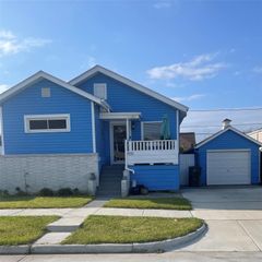 4705 Ave S, Galveston, TX 77551