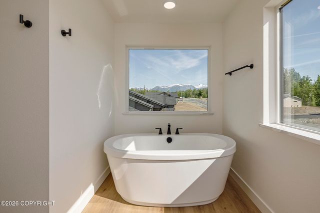 2538 N Cottage Hill Drive, Palmer, AK 99645