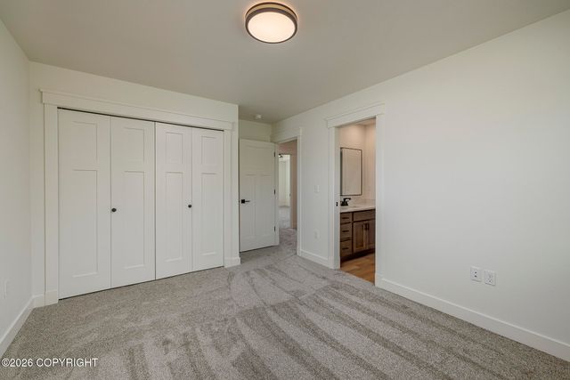 2538 N Cottage Hill Drive, Palmer, AK 99645