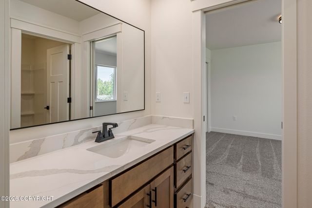 2538 N Cottage Hill Drive, Palmer, AK 99645