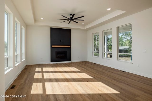 2538 N Cottage Hill Drive, Palmer, AK 99645