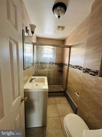 1218 MCKEAN ST, Philadelphia, PA 19148
