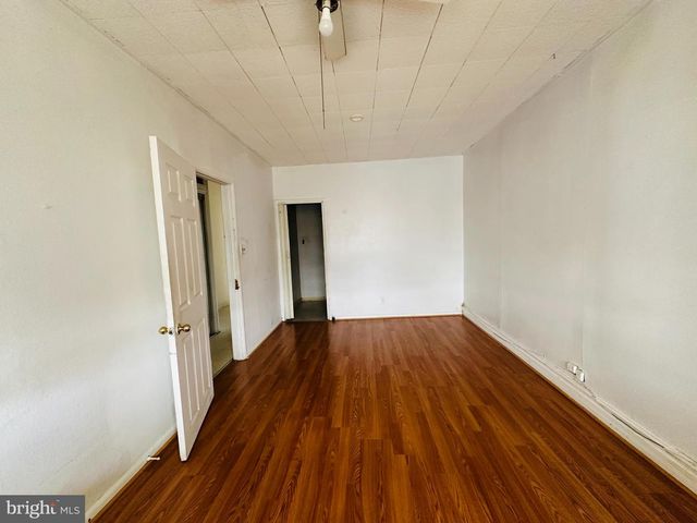 1218 MCKEAN ST, Philadelphia, PA 19148