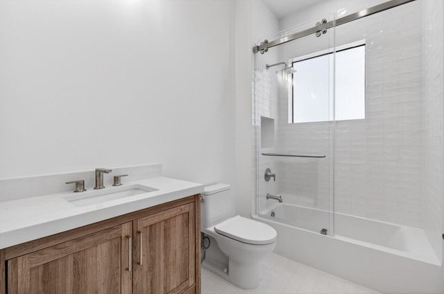 354 Leigh Road, West Palm Beach, FL 33405