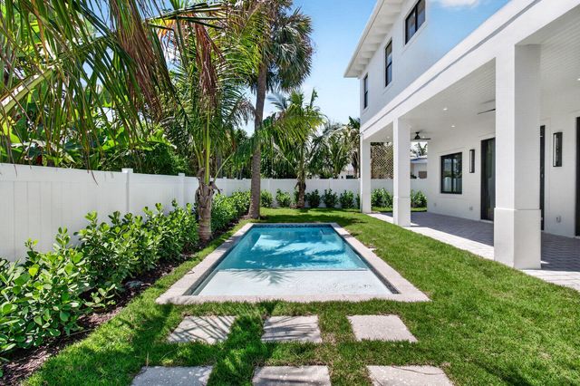 354 Leigh Road, West Palm Beach, FL 33405