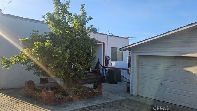 5137 Rockland, Los Angeles, CA 90041