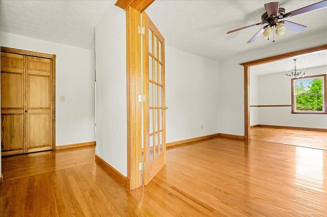 100 Lowell Brown Road, Rockholds, KY 40759