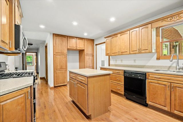 100 Lowell Brown Road, Rockholds, KY 40759