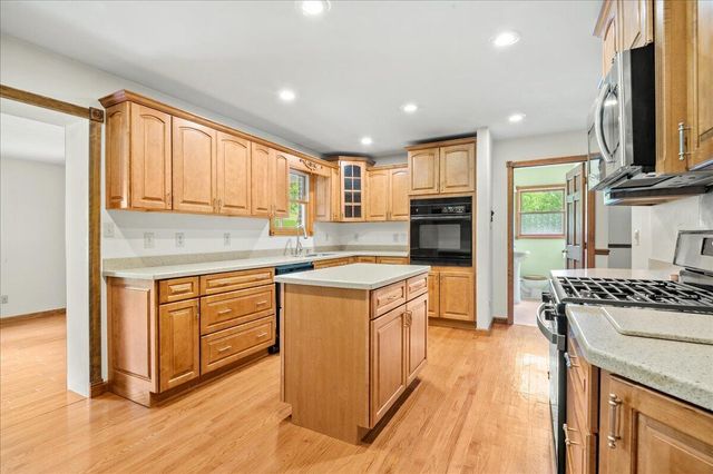100 Lowell Brown Road, Rockholds, KY 40759