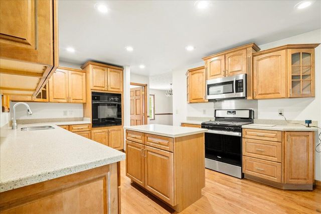 100 Lowell Brown Road, Rockholds, KY 40759