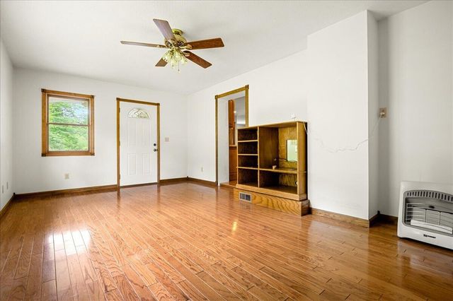 100 Lowell Brown Road, Rockholds, KY 40759