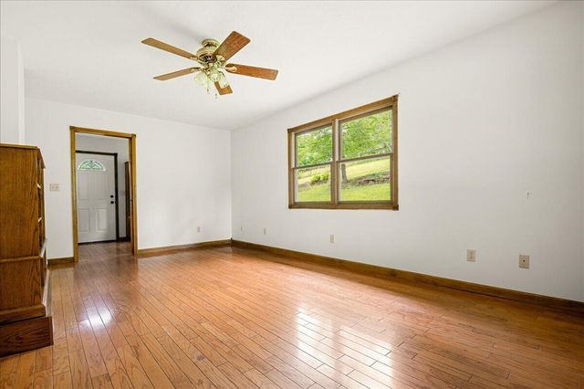 100 Lowell Brown Road, Rockholds, KY 40759