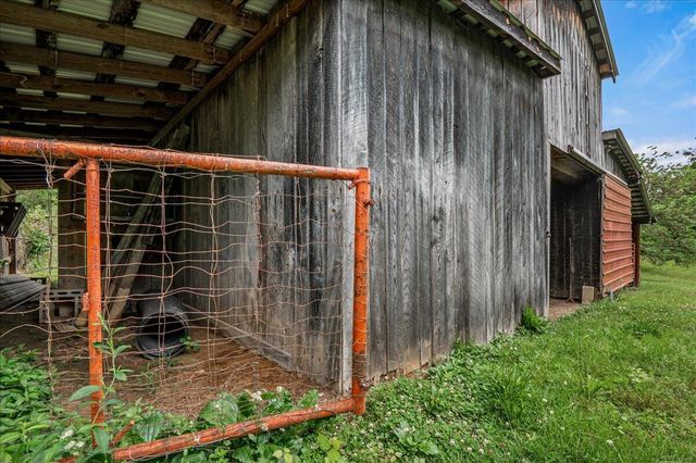 100 Lowell Brown Road, Rockholds, KY 40759