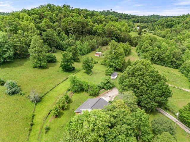 100 Lowell Brown Road, Rockholds, KY 40759