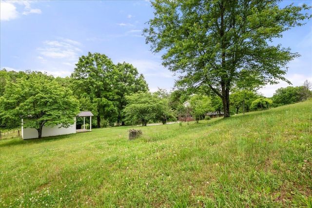 100 Lowell Brown Road, Rockholds, KY 40759