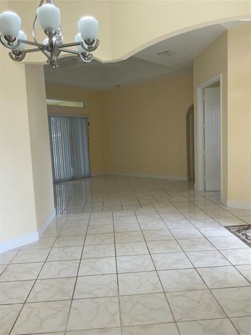 2849 SE Buccaneer Circle, Port St. Lucie, Port St Lucie, FL 34952