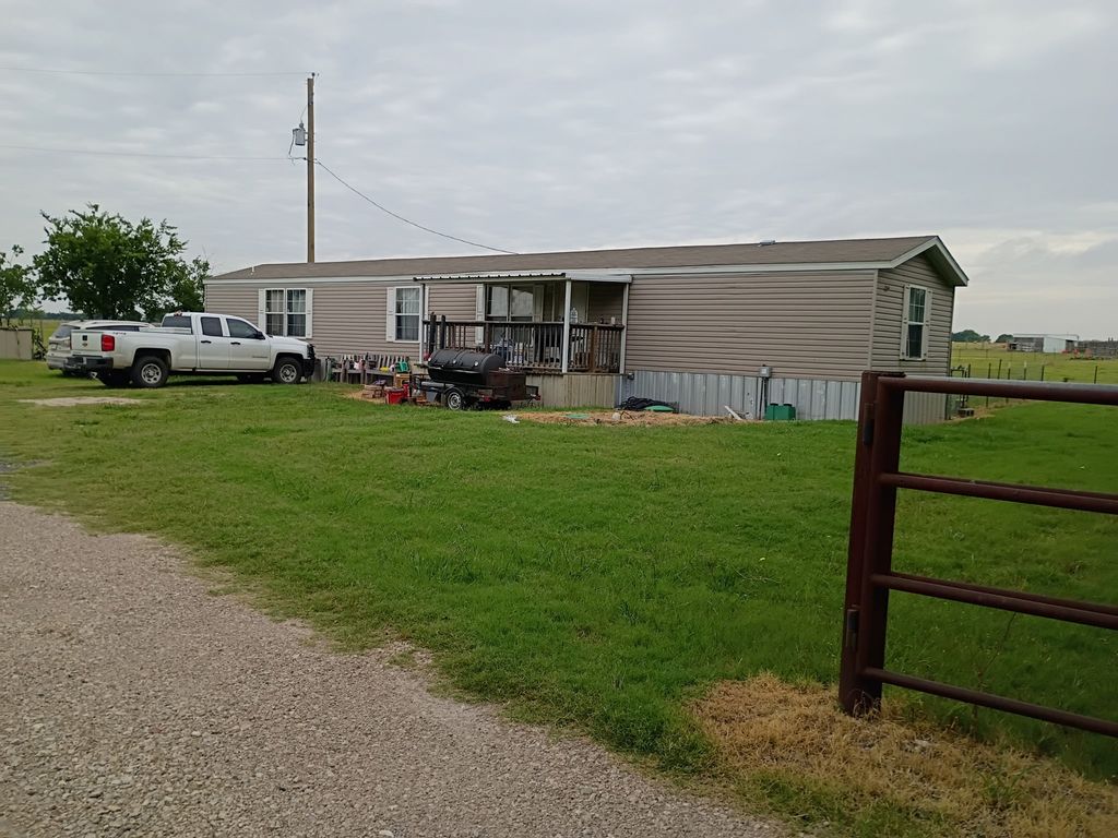 620 Blair Road, Waxahachie, TX 75165