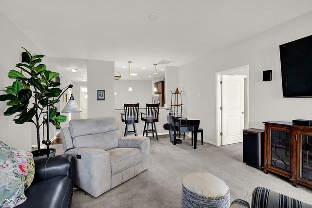 388 Angelina Way, Avon, IN 46123