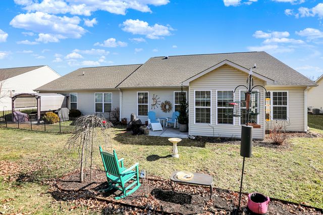 388 Angelina Way, Avon, IN 46123