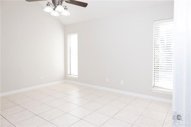 1801 Highland Park Avenue, Mission, TX 78572