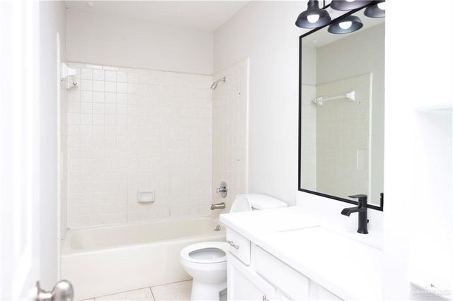 1801 Highland Park Avenue, Mission, TX 78572