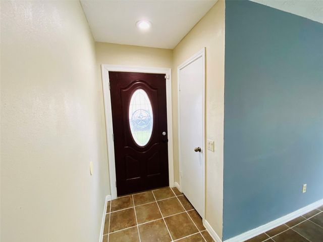 2001 Highland Hills Drive, Sugar Land, TX 77478