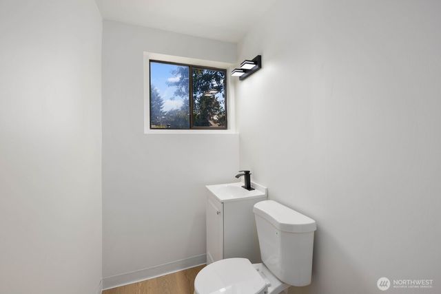25327 33rd Place S, Kent, WA 98032