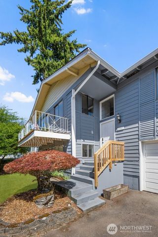 25327 33rd Place S, Kent, WA 98032