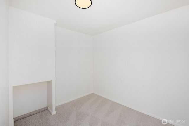 25327 33rd Place S, Kent, WA 98032