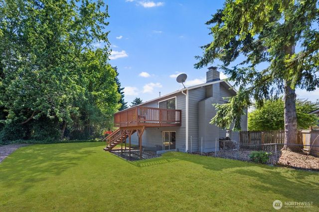 25327 33rd Place S, Kent, WA 98032