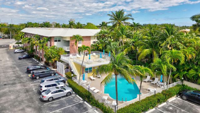 2426 SE 17th Street 305, Fort Lauderdale, FL 33316