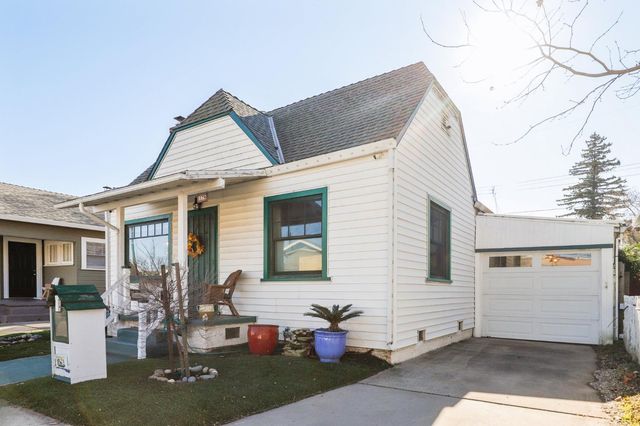 3170 Carly Way, Sacramento, CA 95816