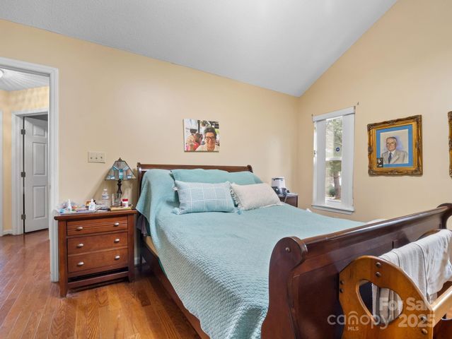 112 Cimarron Drive, Asheville, NC 28803