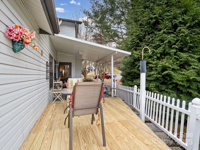 112 Cimarron Drive, Asheville, NC 28803