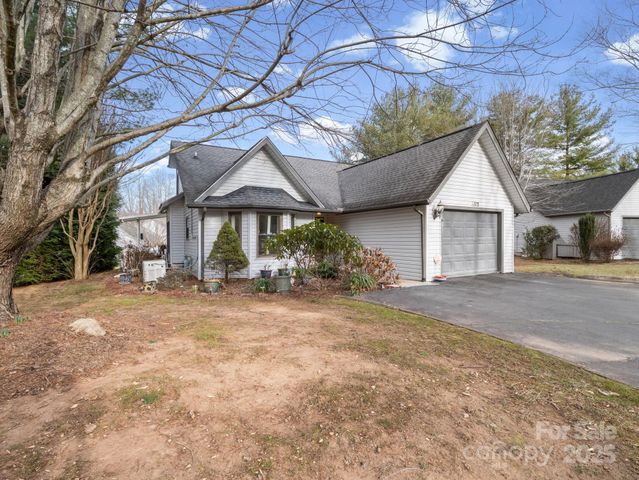 112 Cimarron Drive, Asheville, NC 28803