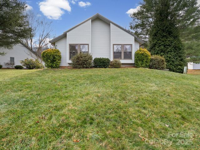 112 Cimarron Drive, Asheville, NC 28803