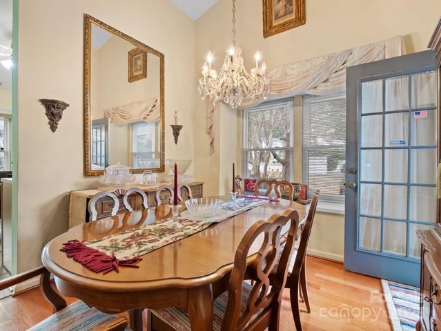 112 Cimarron Drive, Asheville, NC 28803