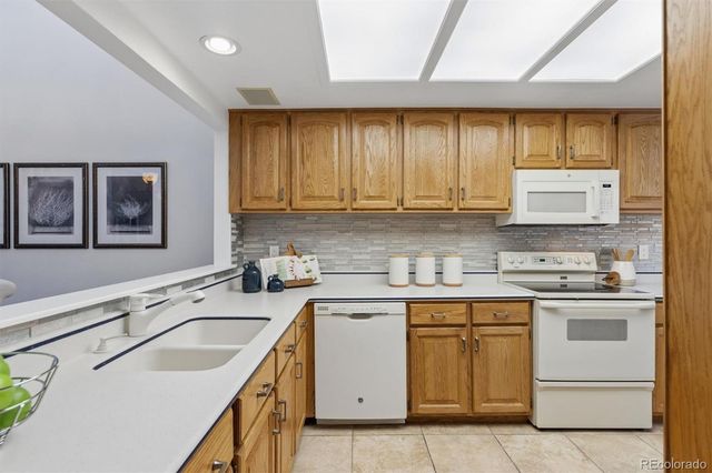 9320 Miles Drive, Lone Tree, CO 80124