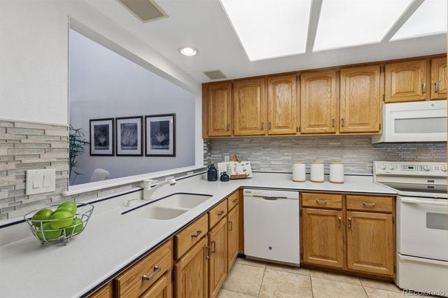 9320 Miles Drive, Lone Tree, CO 80124