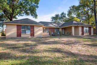 306 PR 1280, Fairfield, TX 75840