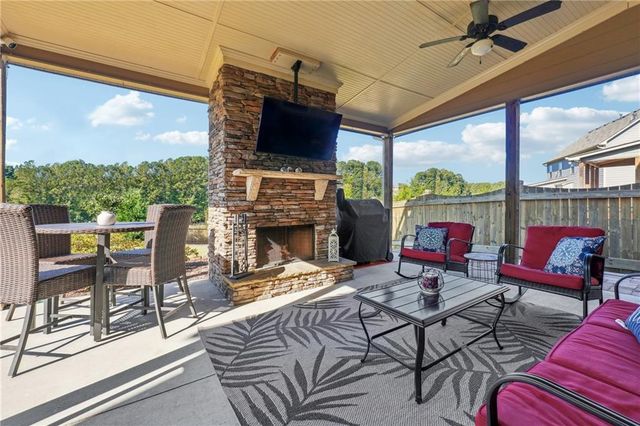 160 Cobblestone Trail, Dallas, GA 30132